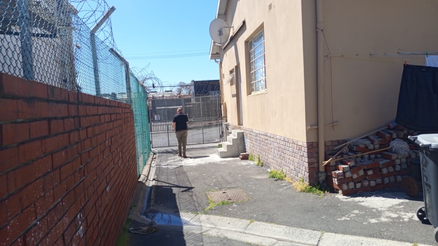 Commercial Property for Sale in Maitland Western Cape